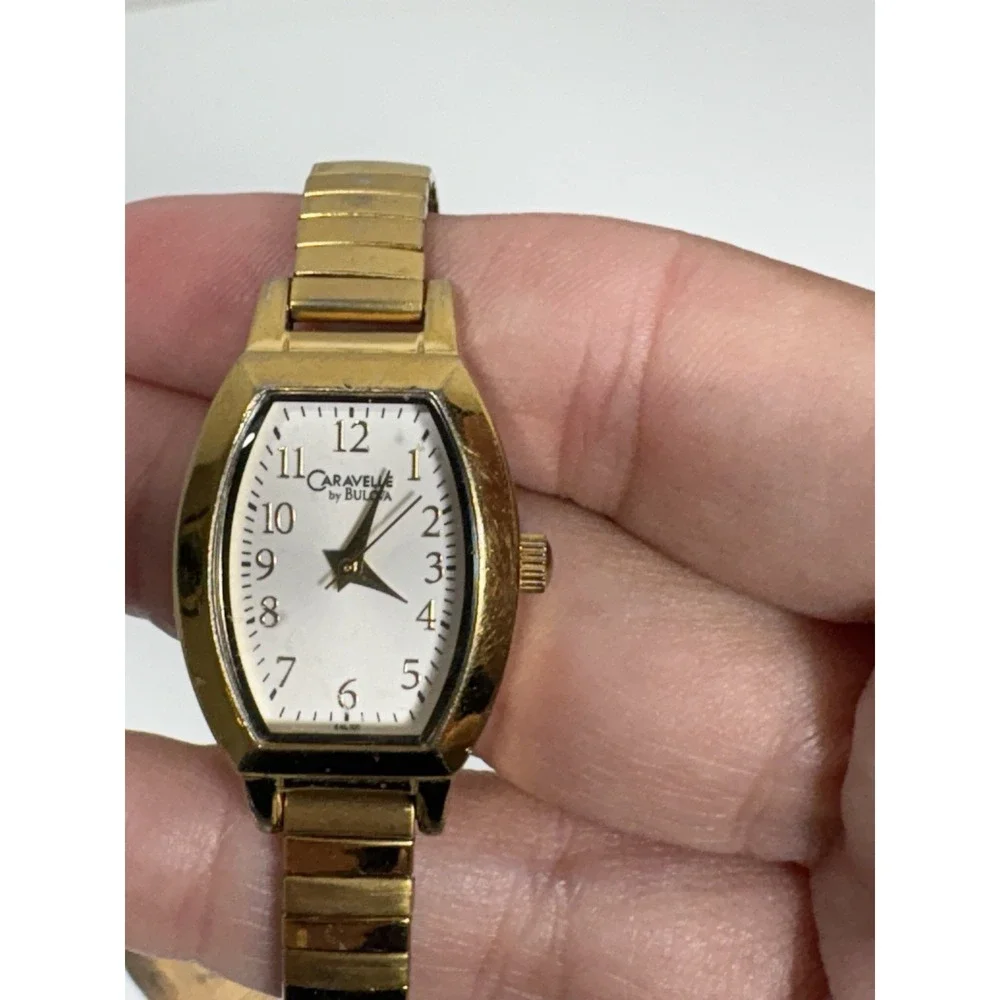 Caravelle‎ by Bulova Women's  Quartz  Expansion Band Watch / Gold Tone 44L101